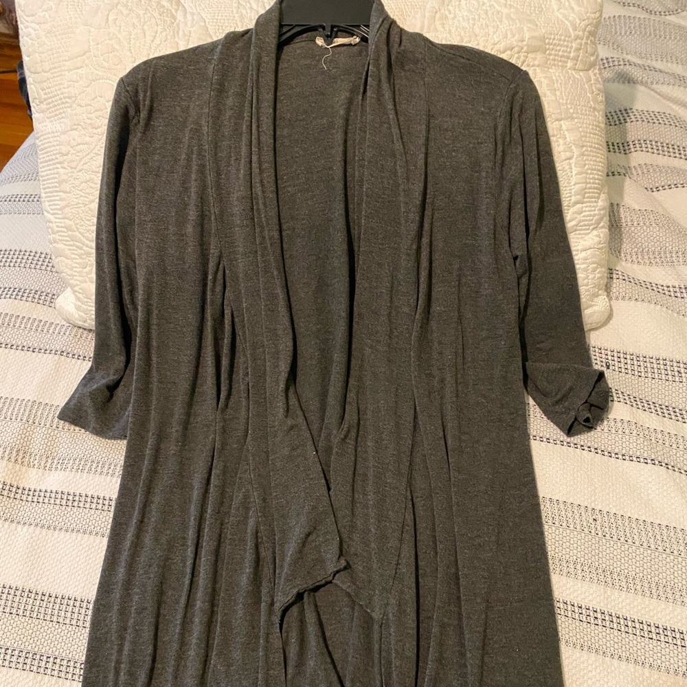 Prospect Blvd Open Front Top Cover Up Size Large color Gray